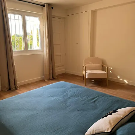 Naio - Piscine Privee - Parking - Climatisation